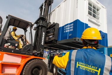 Wiadomości dla przyszłych pracowników w celu przyjęcia stażu lub praktyki – wszystko o wzmocnieniu profesjonalnym.