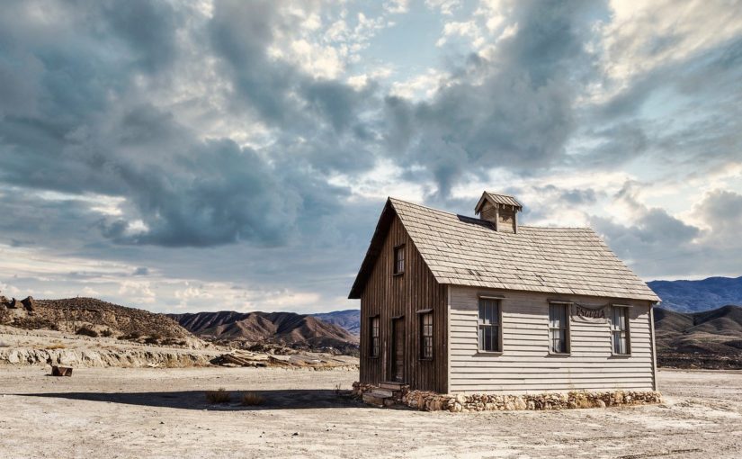 Strych to znakomite położenie do składowania przydatnych