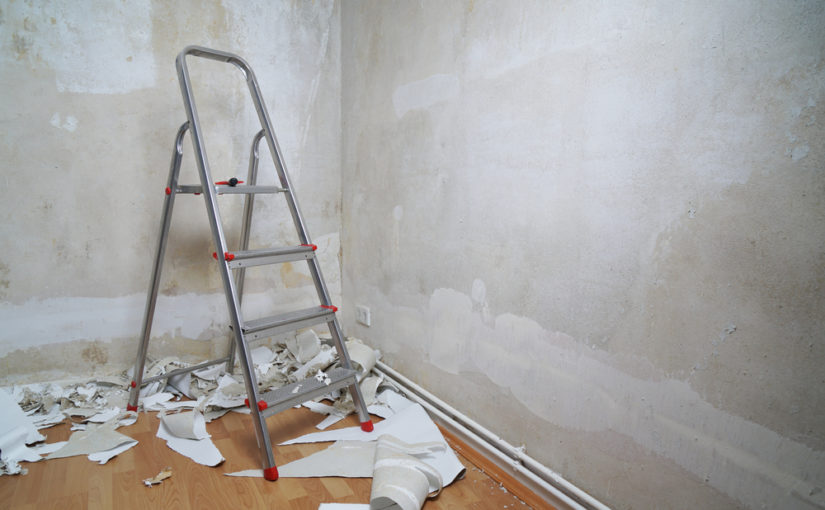 Jak pozbyć się resztki kleju, farby i inne zabrudzenia z nawierzchni?